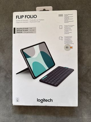 Funda con Teclado Logitech Flip Folio iPad