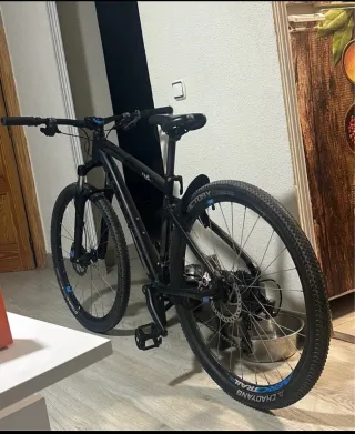 Bicicleta MTB Negra