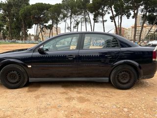 OPEL VECTRA 2004