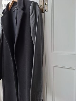 Abrigo paño y piel Zara