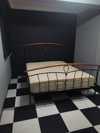 Cama completa con colchón