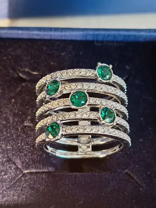 Anillo Swarovski Talla 52 Verde y Plateado