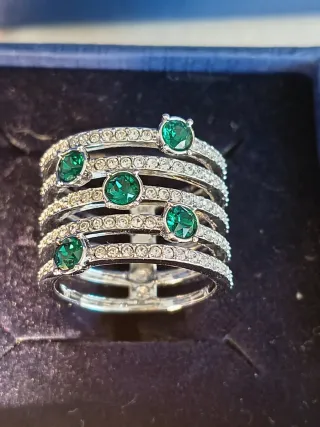Anillo Swarovski Talla 52 Verde y Plateado
