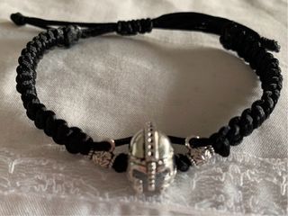Pulsera hombre casco guerrero 2€