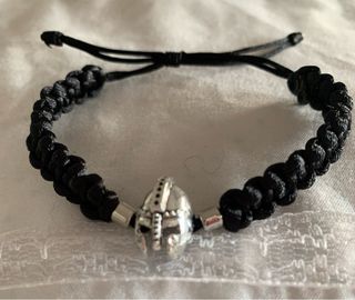 Pulsera hombre casco guerrero 2€