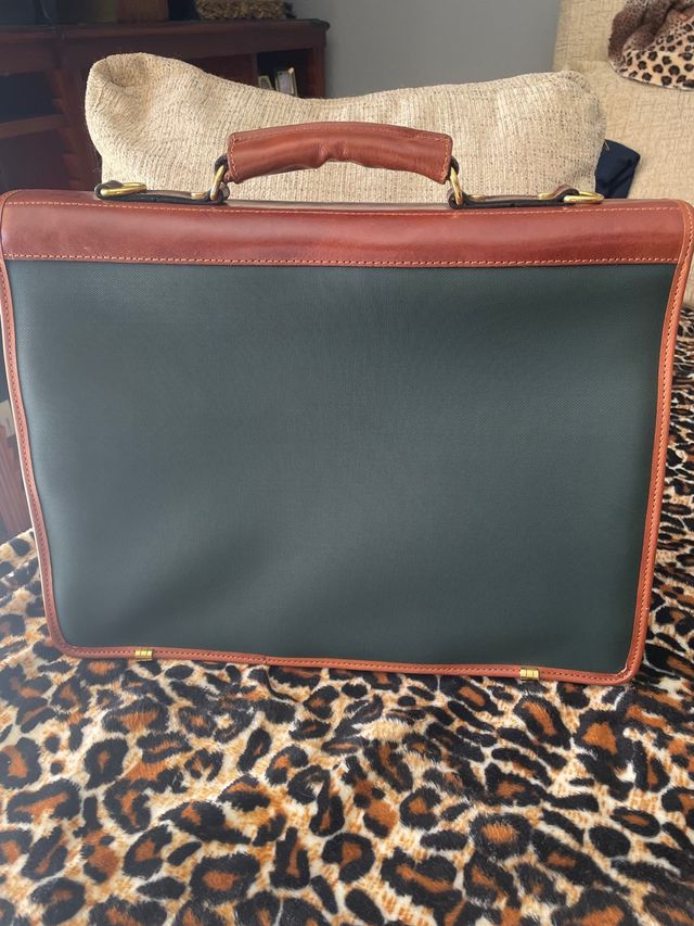 Maletín de trabajo piel marrón y verde