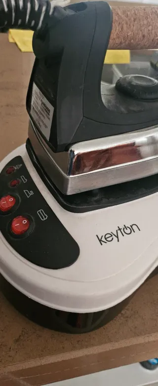 Plancha de vapor Keyton