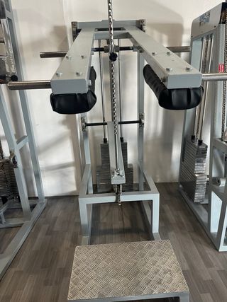 Máquinas de Gimnasio Elíptica y Cintas