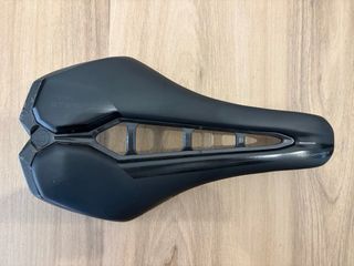Sillín Pro STEALTH Performance Negro - 142mm