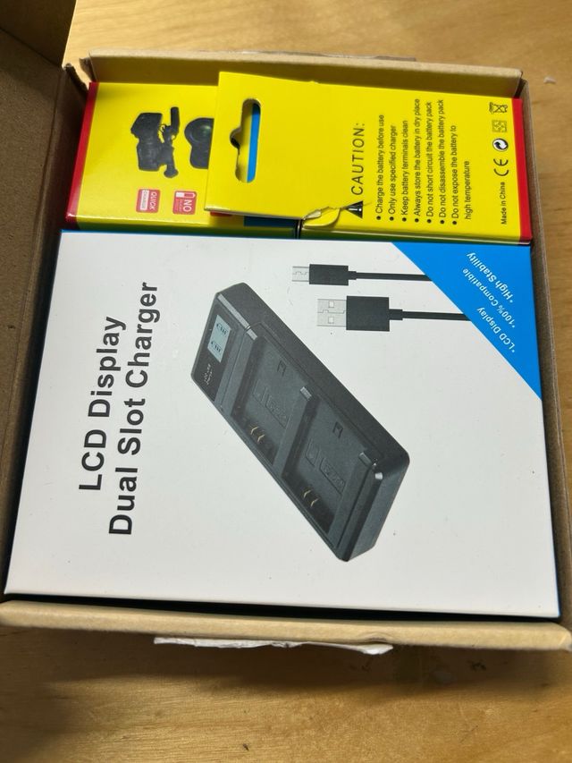 sony 2xBaterías y base NP-FW50 Tipo C (2x2000mAh)