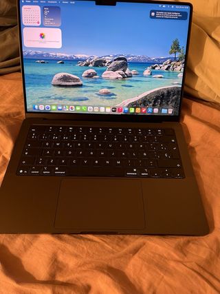 MacBook Pro 14 M5 16GB / 1TB Space Gray