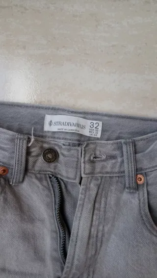 2 Pantalones vaqueros blanco y azul chica.