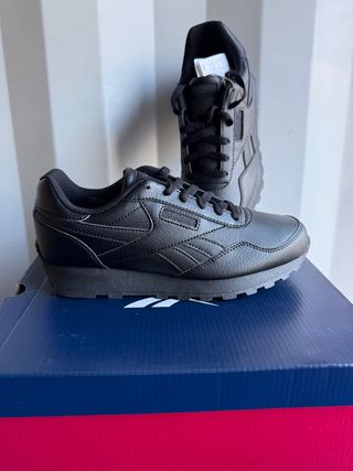 Reebok Royal Rewind Run Niño Negro