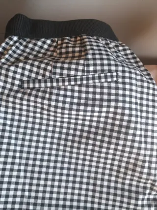 Pantalón Zara Cuadros Blanco y Negro
