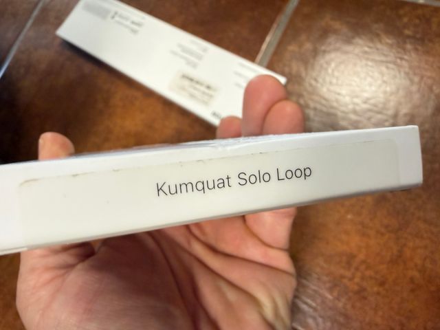 Correa Apple Solo Loop Kumquat Talla 5