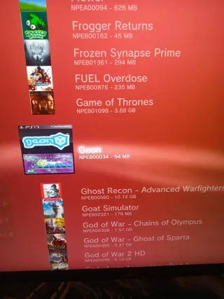 PlayStation 3 + 30 juegos + Mando Oficial