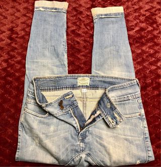 Pantalón vaquero baggy pitillo azul