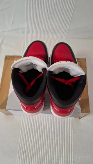 Jordan 1 Retro High OG Chicago
