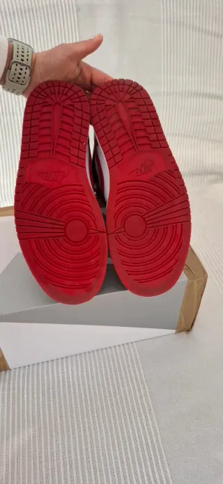 Jordan 1 Retro High OG Chicago