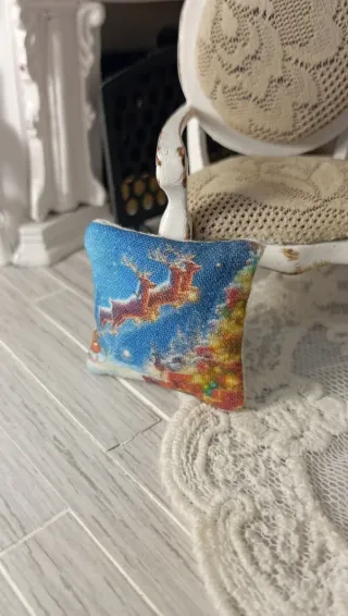 Cuscino Natale miniatura Dollhouse 1:12