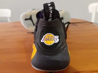 Zapatillas Baloncesto Tarmak NBA Los Angeles LAKER