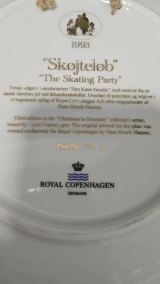 Figura porcelana. Plato decorativo Royal Copenhage