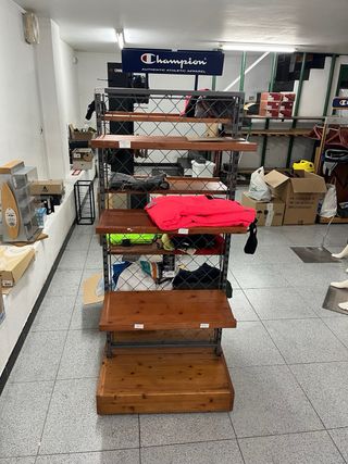 Mobiliario Tienda Islas Expositoras Madera