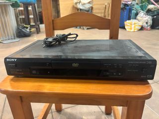Reproductor DVD Sony DVP-S335