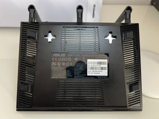 Router ASUS RT-AC66U