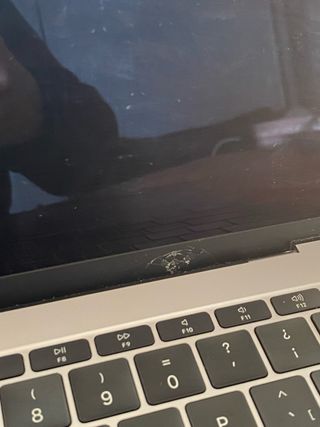 MacBook Pro 13 2017 Plata Pantalla Rota