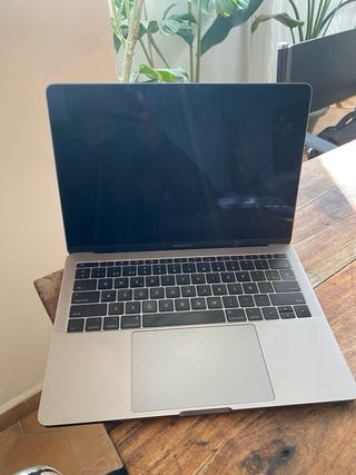 MacBook Pro 13 2017 Plata Pantalla Rota