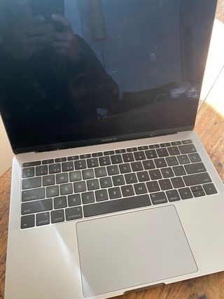 MacBook Pro 13 2017 Plata Pantalla Rota