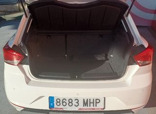 SEAT Ibiza 2023 POCOS KMS AÑO 2023