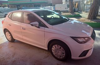 SEAT Ibiza 2023 POCOS KMS AÑO 2023