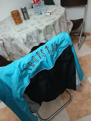 Me lo regalaron y me esta pequeño