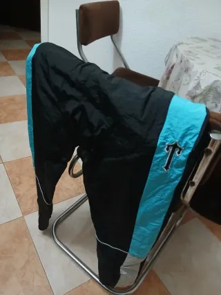 Me lo regalaron y me esta pequeño