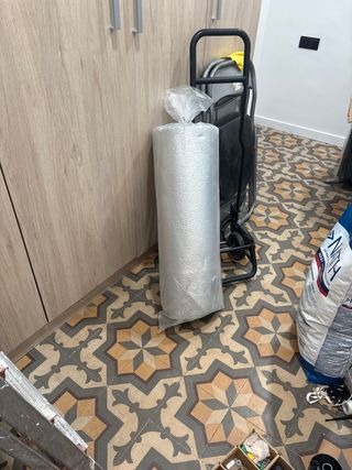 Aislante para ventanas de coche