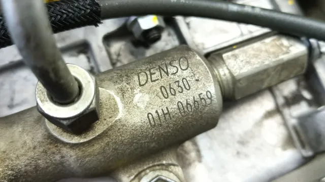 Motor Toyota Avensis