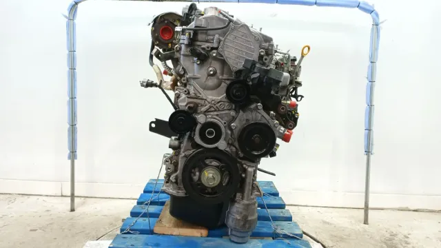 Motor Toyota Avensis