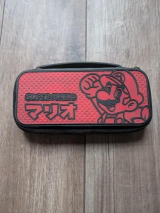 Custodia rigida Switch Super Mario Rossa