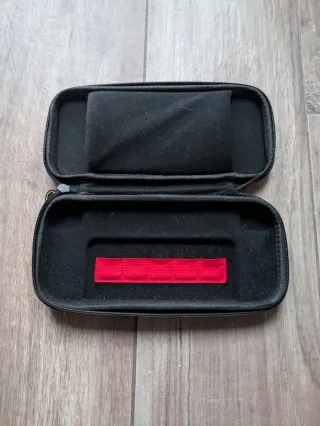 Custodia rigida Switch Super Mario Rossa