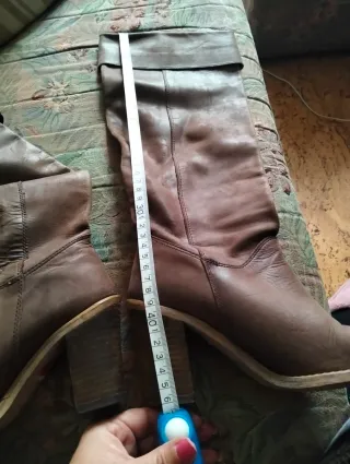 Botas altas de piel