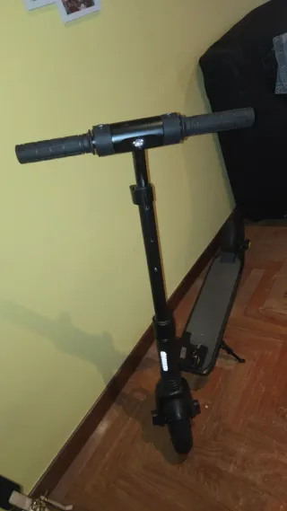 Patinete Qilive 100kg (precio negociable)