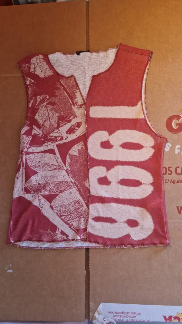 Pack de 14 camisetas y tops