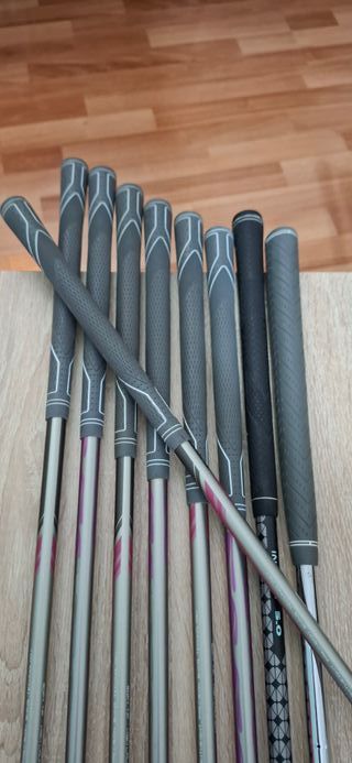 Set Palos Golf Wilson Mujer - Buen Estado