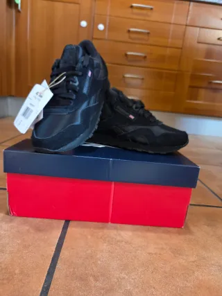 Reebok Nylon Talla 33 Negro