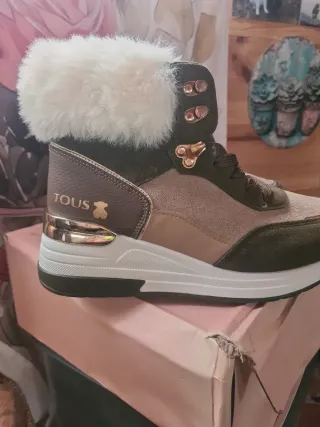 Botas de invierno beige y verde