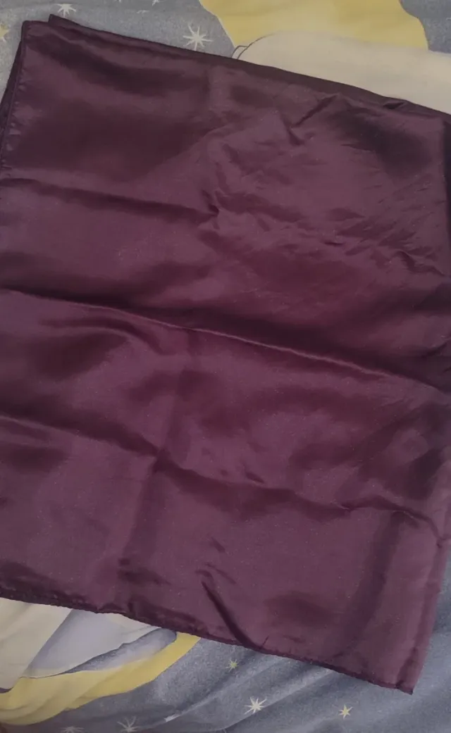 Pañuelo grande morado