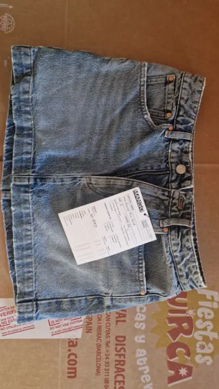 Pack 10 prendas: Pantalones y Faldas