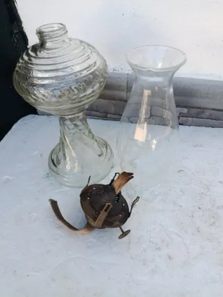 Antiguo quinquel de cristal